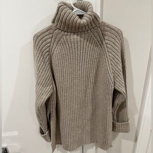 NWOT Zara Sweater in Beige | Size M